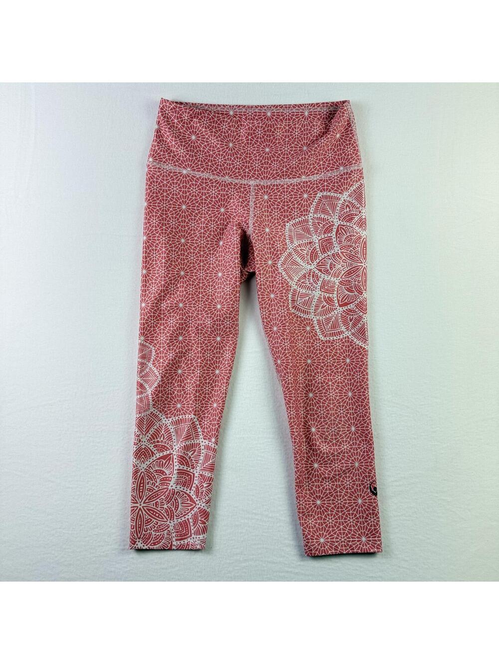 My Inner Fire Pink and White Mandala Patterned Capri Leggings